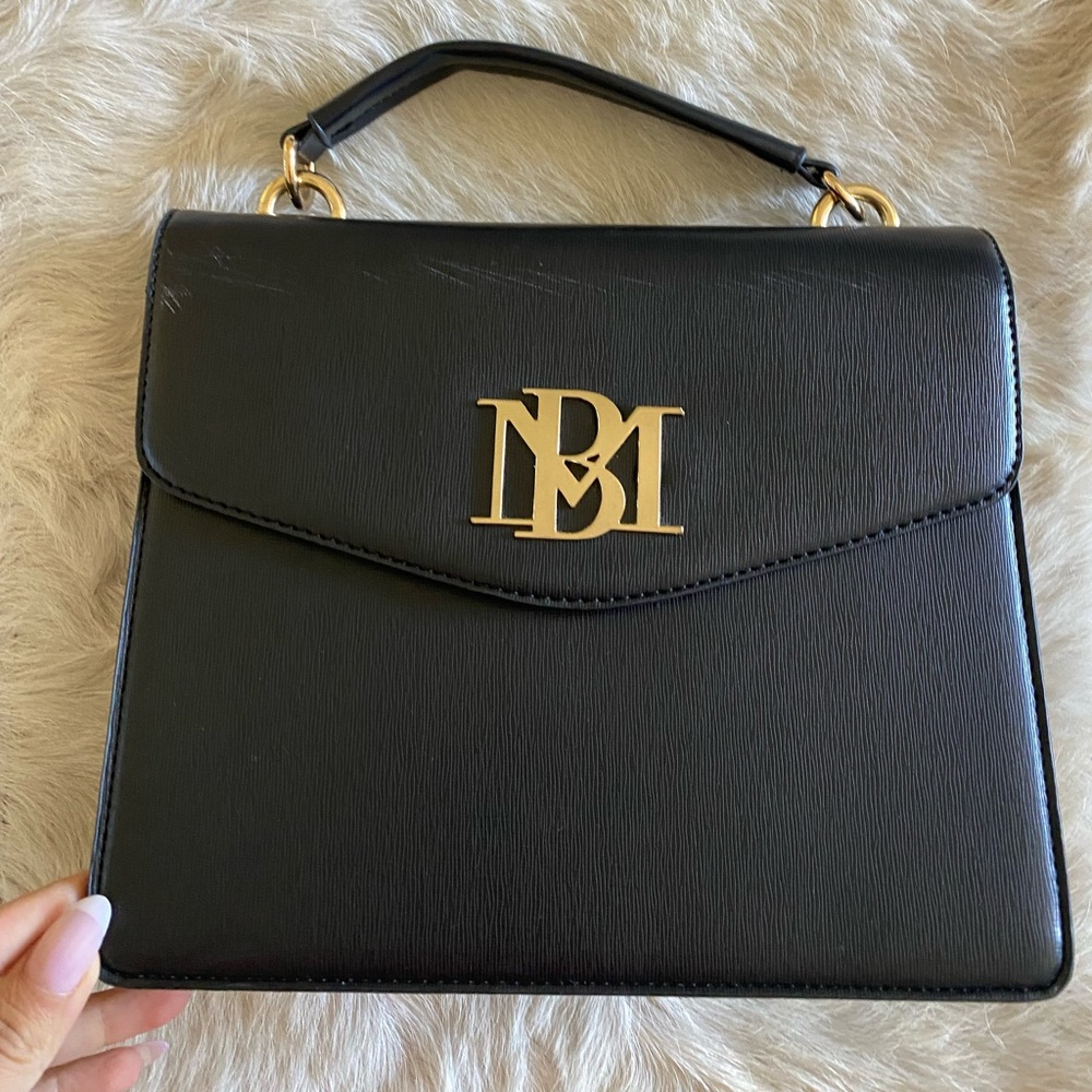 Badgley Mischka Authentic Black Gold Logo Handbag vintage design new condition
